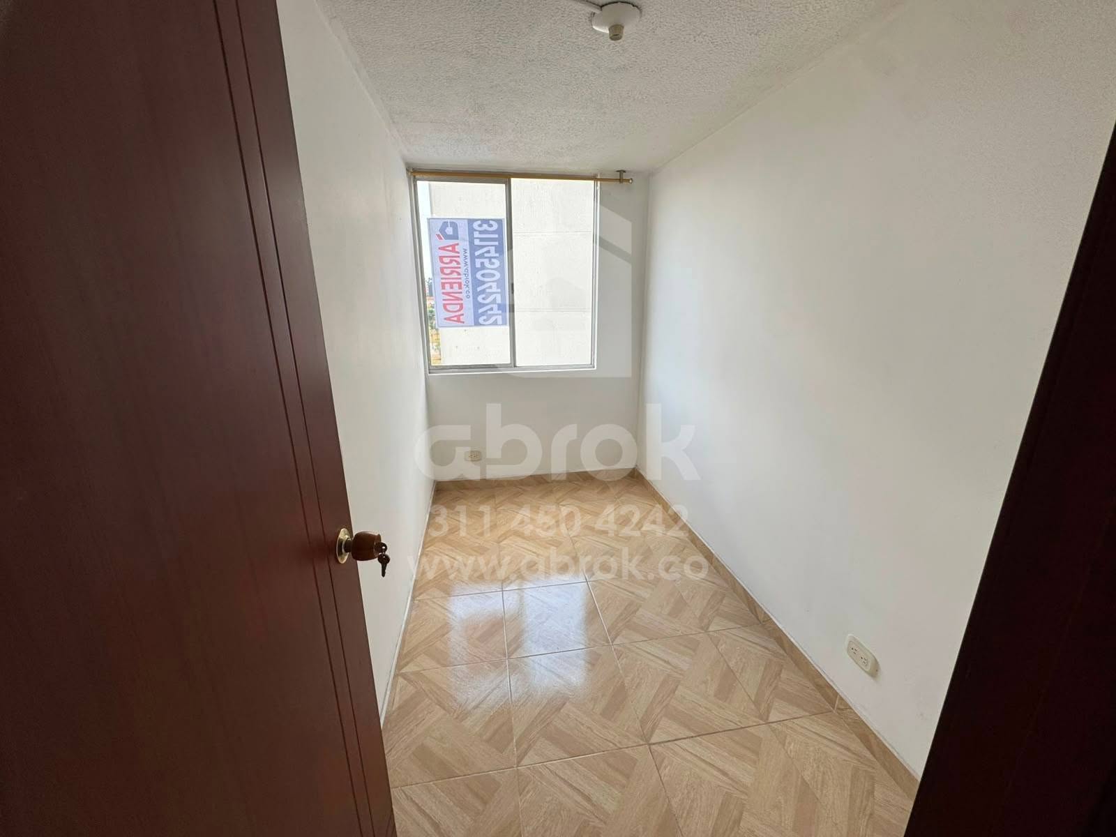 SE ARRIENDA APARTAMENTO EN  CONJUNTO AZAHAR CIUDAD VERDE
