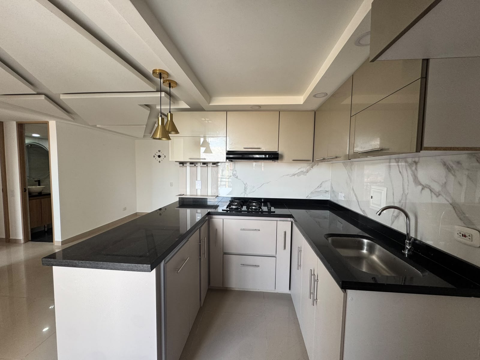 APARTAMENTO EN ARRIENDO SENDEROS DE MADELENA 2 - BOGOTA